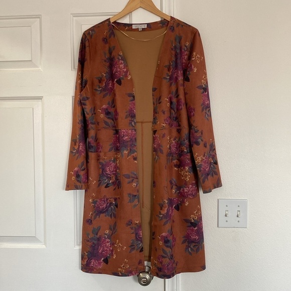 Solitaire Anthropologie NWOT suede floral jacket.